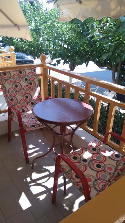 Hotel Aidipsos Лутра-Эдипсу Экстерьер фото